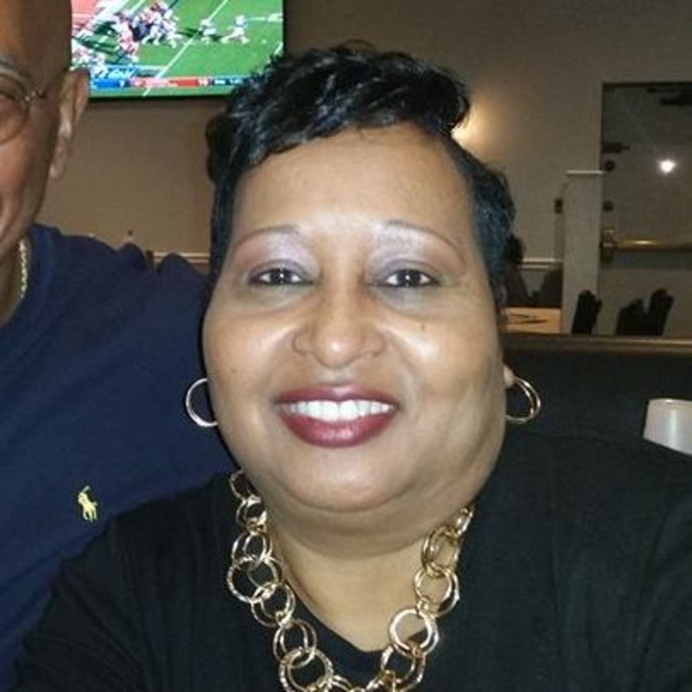 Meet your Posher, Pamela